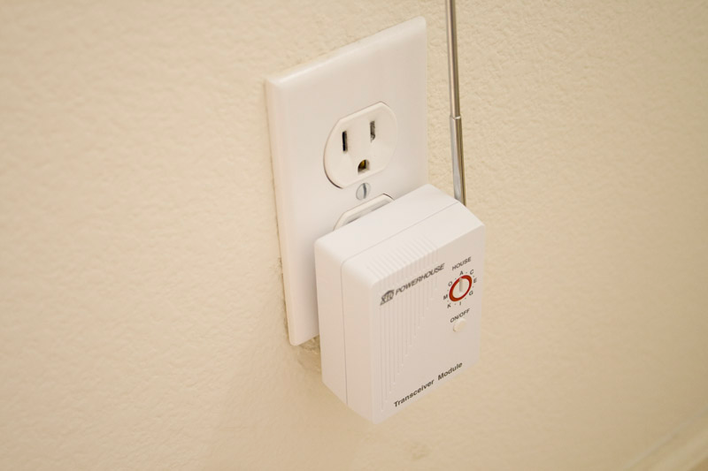 Illustration for article titled X10 iconRemote RF Universal Remote Review